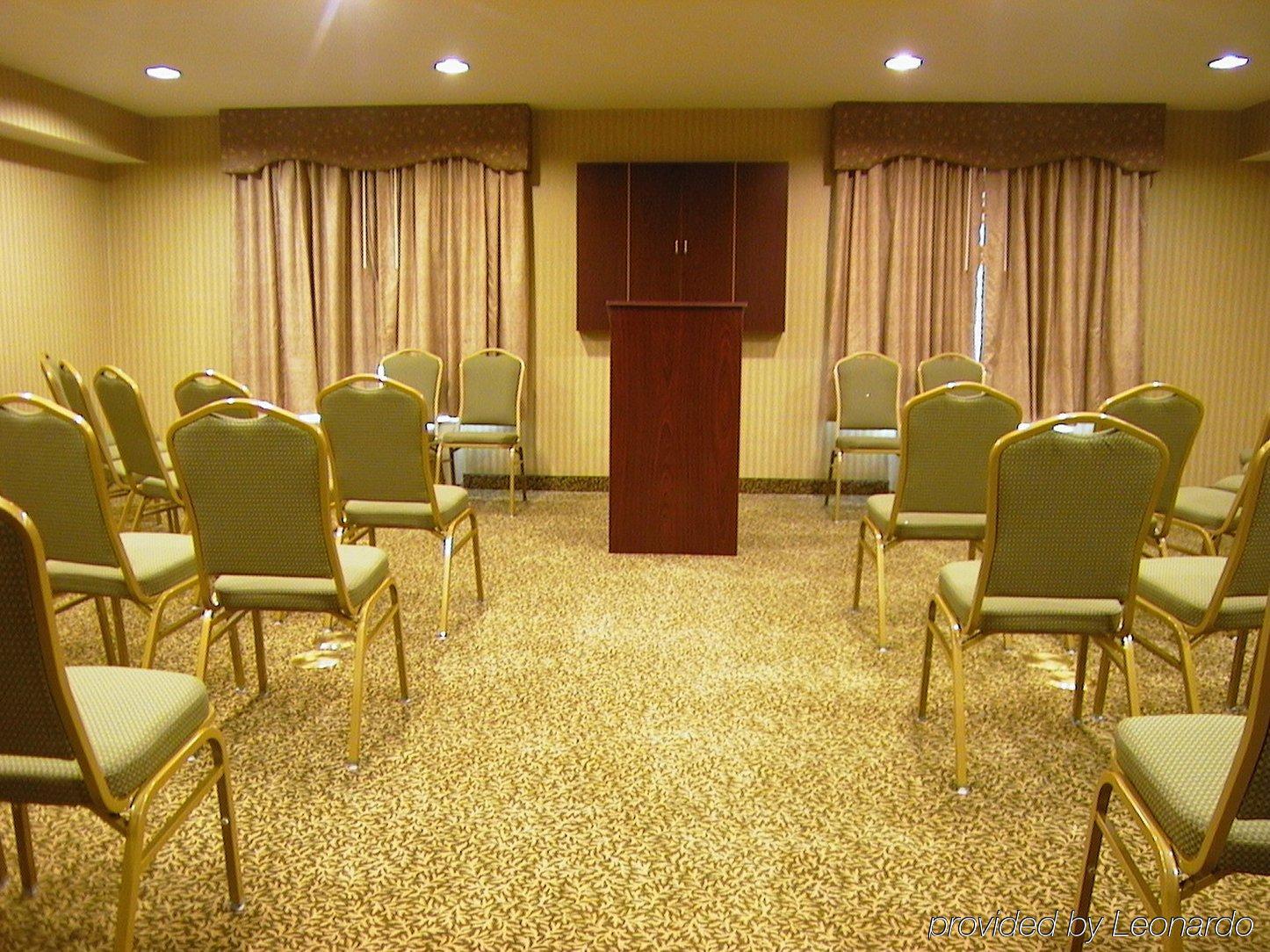 Holiday Inn Express & Suites Cooperstown By Ihg Facilities photo